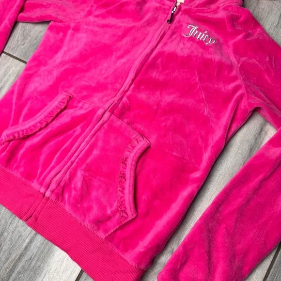 Girls Juicy Couture Pink Velour Zip Up Jacket With Hood Dog Print on Back 8-10 - Picture 5 of 6